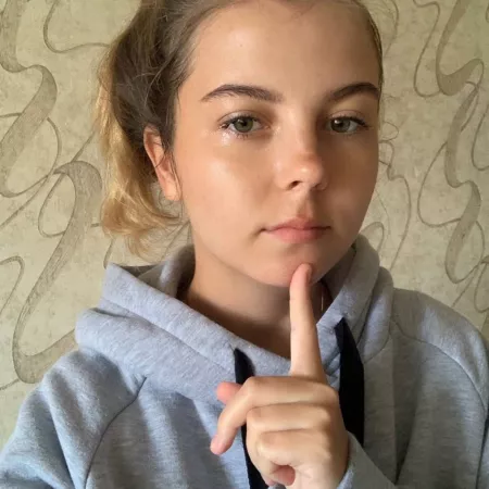 Thinking about to go in porn or no🤔 by werddonx