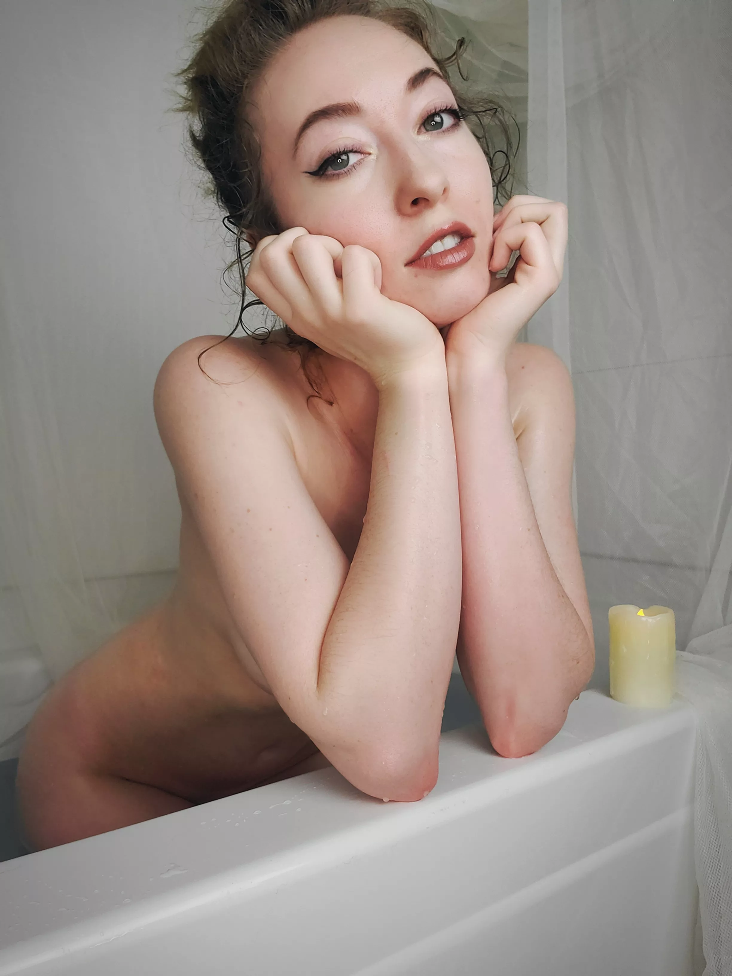 Thinking wet thoughts posted by CassideeOh