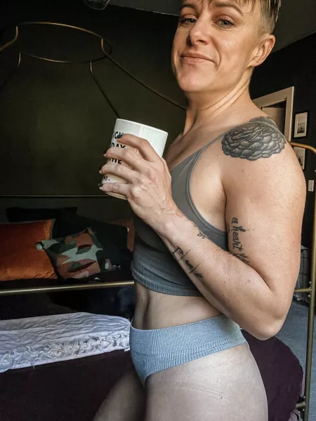 Thirsty Thursday counts for coffee too right? by kindafit_kindatatted