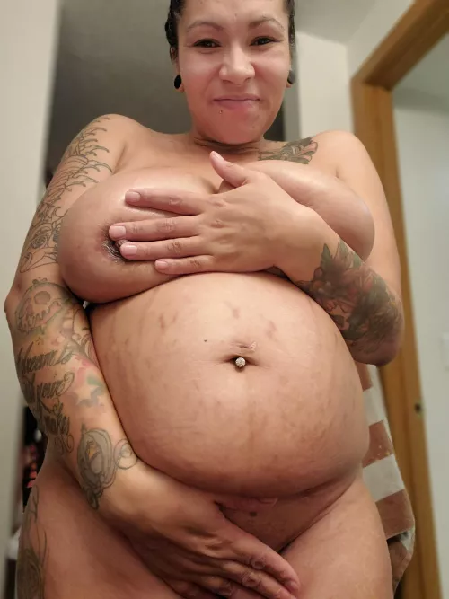 Thirsty Thursdays come see all of me!! by whittknee420