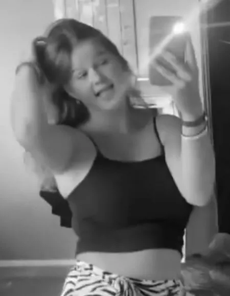 This 18 year old needs a cumtribute KIK: GameManicYT by Small_Plane6704