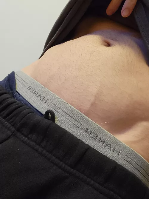 This 5'3 105lb twink needs a player 2 by YourSmolGuy