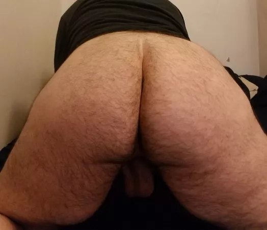 This ass needs a spanking 😉 by RandyBear88