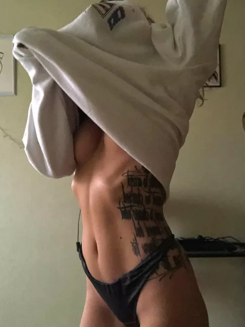 This button needs help by Phoebe_Miller