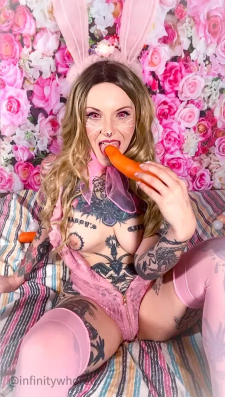 This carrot felt good inside my tight little bunny pussy by InfinityWhore0