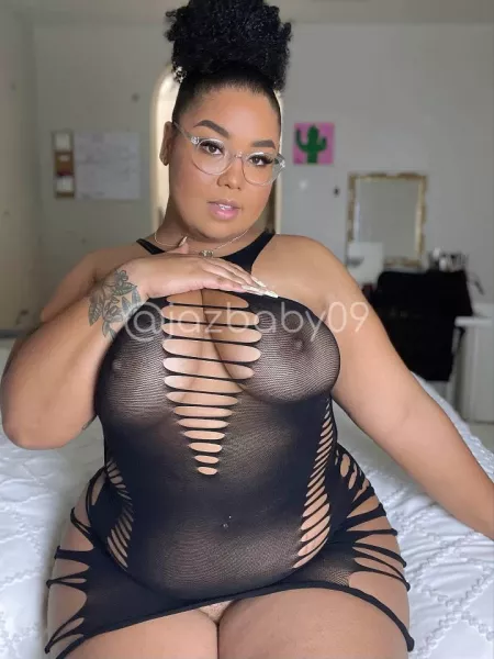 This dress hugs all of my curves perfectly, wouldn’t you agree? 😇 by Babyjazzy09