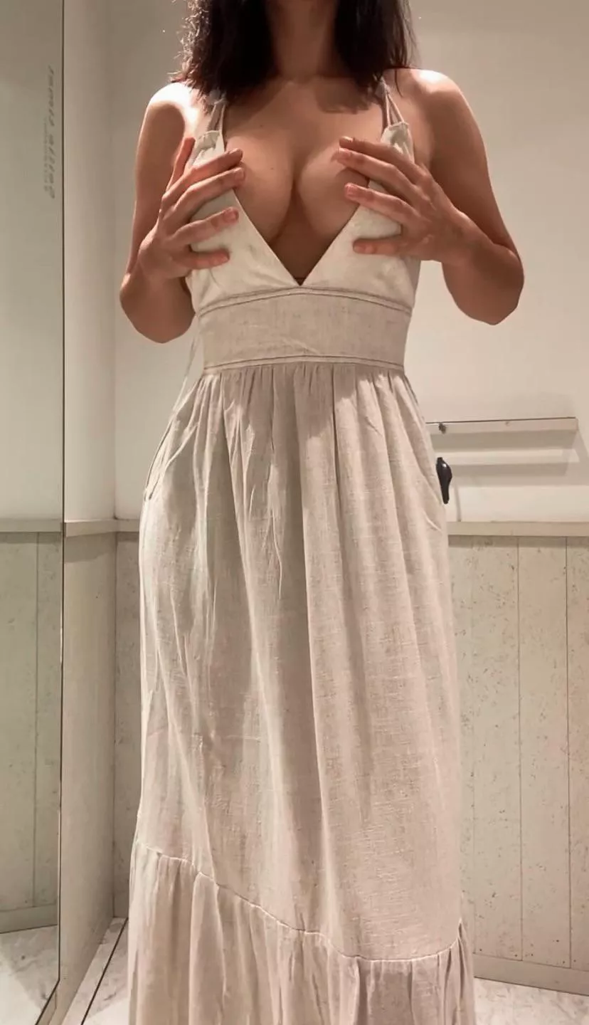 This dress was made for me.. don’t you think? posted by ilincka