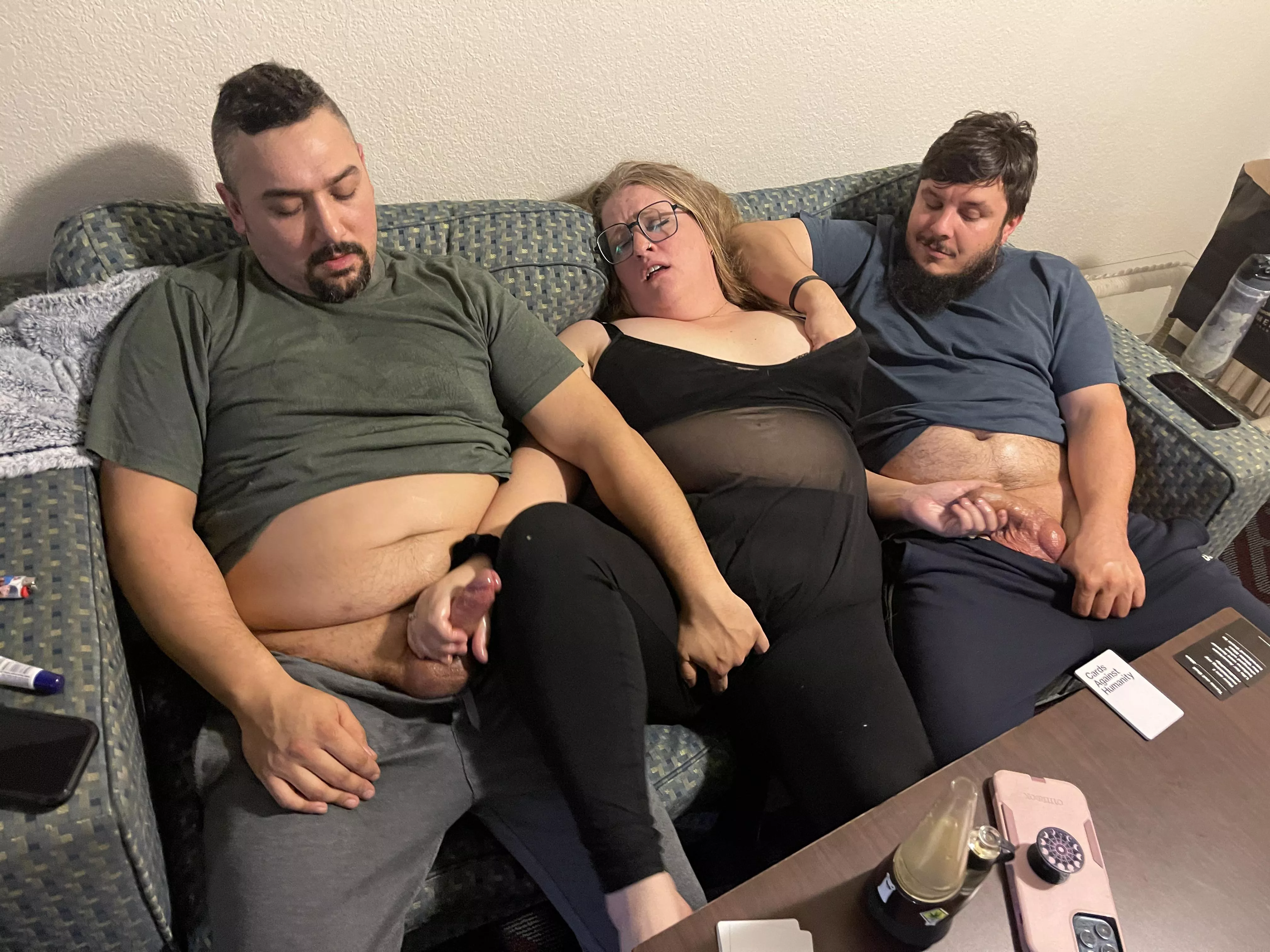 This filthy little slut… while I’m busy slaving away over dinner she’s over here fuckin around. I gave that bitch some coconut oil. My Queen is a genius. Fuck around and find ouuuut 🍆💦 posted by DickDevil420