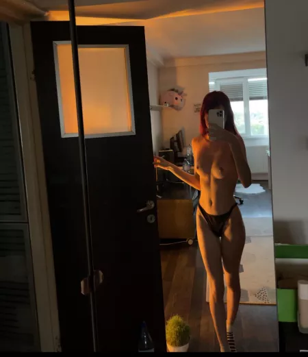 This game is funny, you say shh and I say agh by letimorl