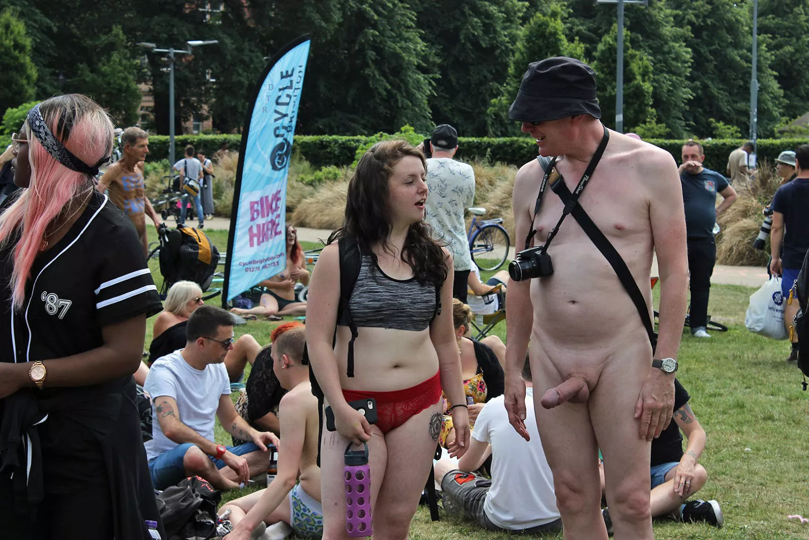 This has it all: old/young, voyeur/exhibitionist, public erection AND cockrings! posted by Public-Erection-CFNM