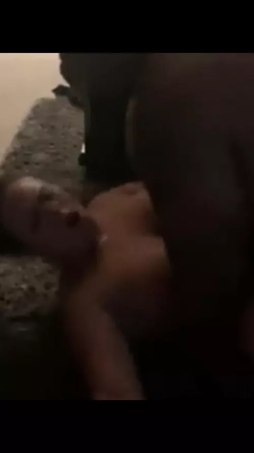 This is a video but I can’t upload it here so dm if you want it (this is someone mommy that I fucked she tries to protect her son from his bully) by According-Substance2