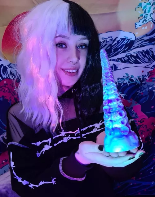 This is definitely my favourite coloured ika (s/m) by lilpixiekitten