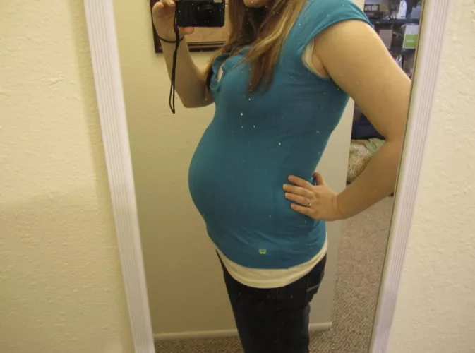 This is how i looked leaving christmas, i think ive gained some holiday blubber by MediocreProfessor392