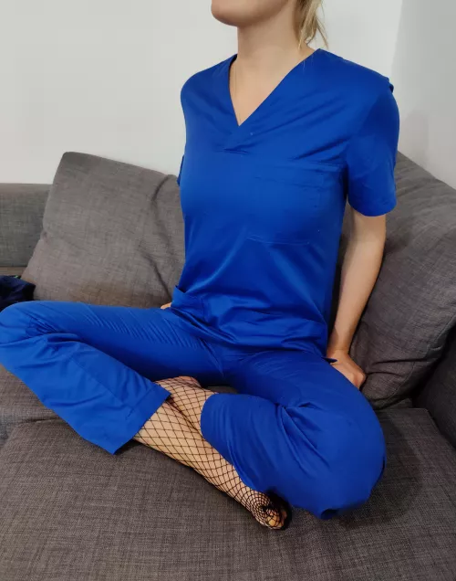 This is how I make sure all my fellow interns are happy during our shifts [F] by afternoon_delightie