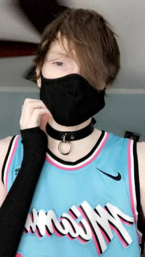 this is like the only picture i have ever felt cute in 😅 by twinkinator5000