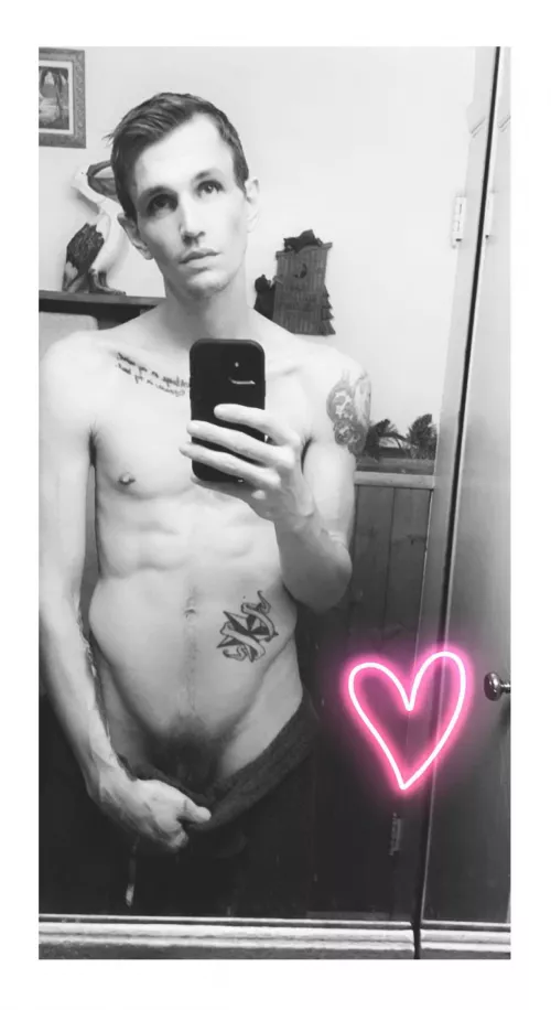 This is my best friend Taylor. I'm teaching him how to use this app. In the meantime if you want his information I will gladly give it to you. He does facetime calls too. And I habe 84758943x more photos. Holla 😘 by GiovannaGeeg