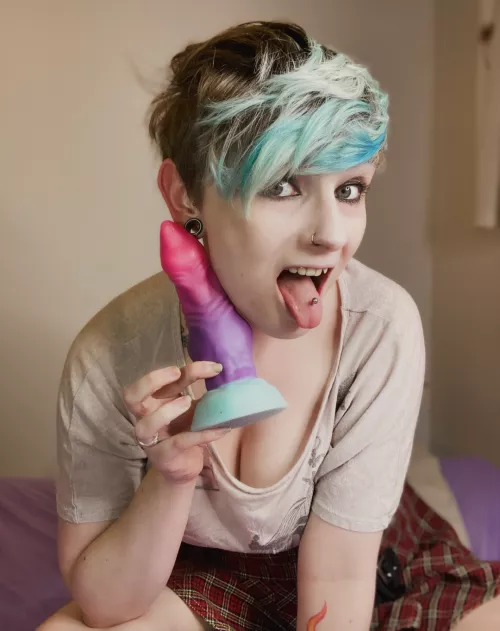 this is my first bad dragon and by far my favourite toy I own! by PixieGirlCam