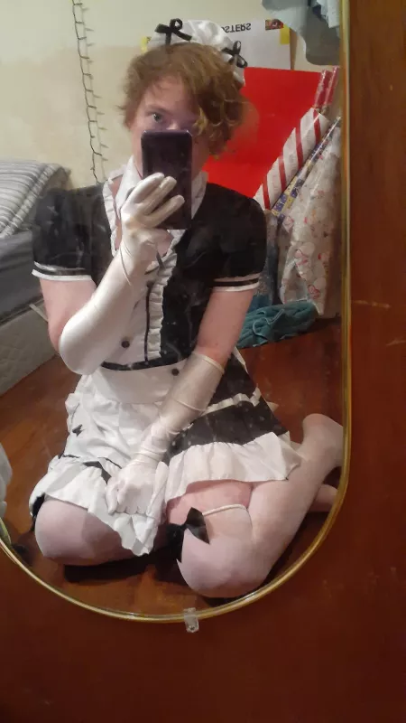 This is my first post on here and I just recently got a maid outfit so I thought I'd show it off here :3 by shypurpleboi