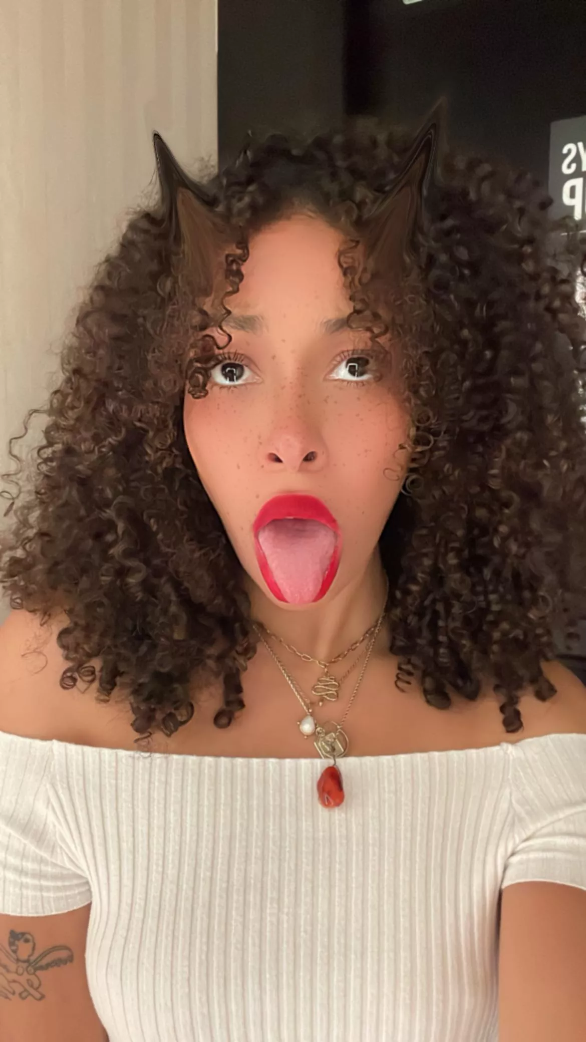 This is my first time trying this out. Hope you like it posted by Misscharlierose