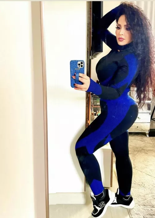 This is my mom can anyone bully me