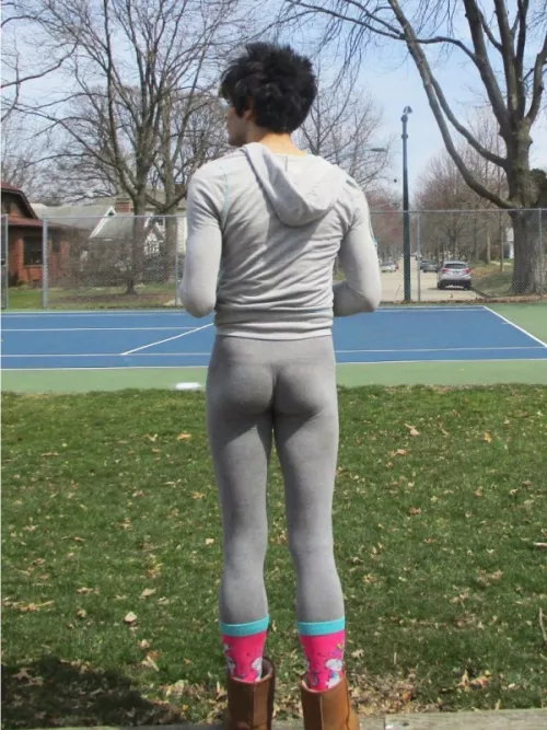 This is one of my fave casual fits for running errands. I walk a lot, so my thighs and calves are really toned. And these leggings make me feel proud of my workout routine :) by sorcerykid