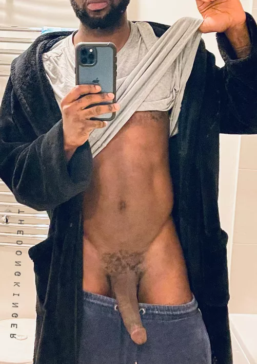 This is what my housemates ubmp into by contractwhirr