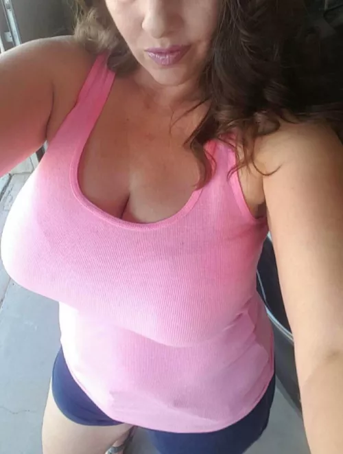 this is what my mother in law wears around the house by kennistyles