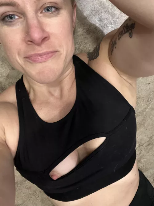 This is what they made this top [f]or, right? by kindafit_kindatatted