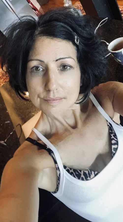 This is what you’d wake up to in the morning ......mascara still smudged by blackboxbianca