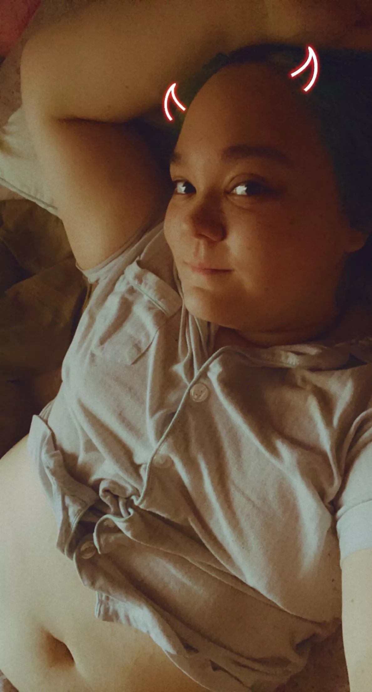 This lee mood hit me hard this morning, figured I’d let y’all tease me 😖 posted by Mackaroni_the_Phoni