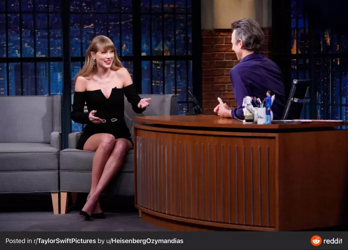 This look makes me want to fuck taylor swift so badly by ijerktoCelebrities