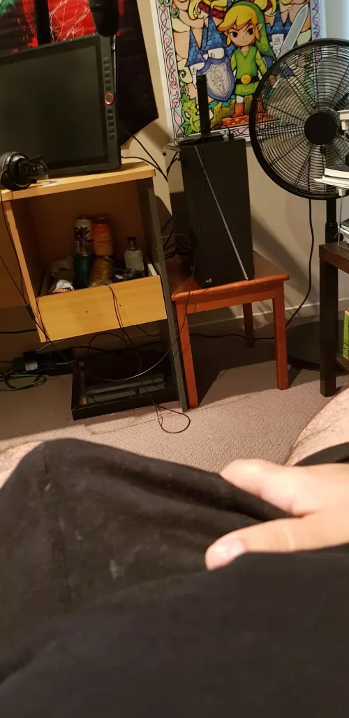 This npc has a side quest for you, do you accept by Ibtis225