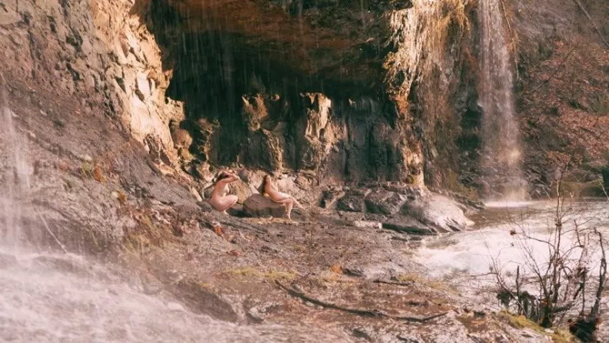 This one makes me feel things by viaontheinternet