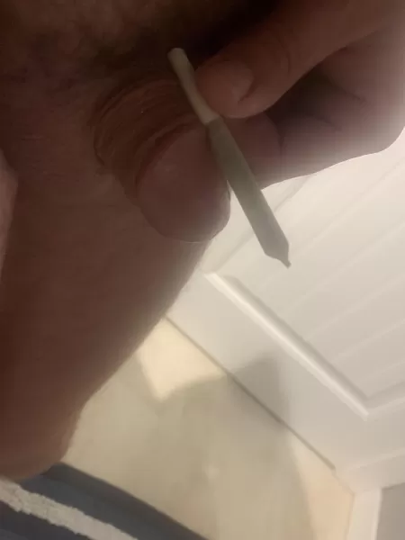 This really shows the size, I really like the comparison. [38] by mostlysexystuff