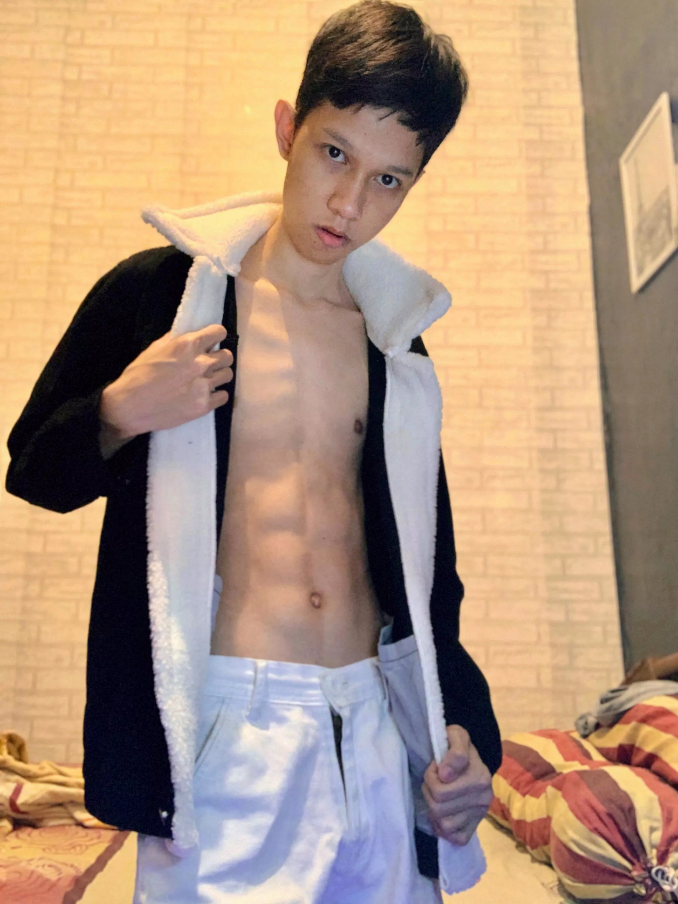 This skinny twink is ready for fall season 🍂 posted by Christopher24x