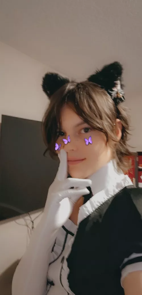 This was awkward af to take lol by _Voy