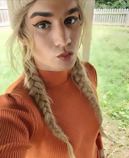 This weather always makes me feel less dysphoric 🥰 by Brennaknight