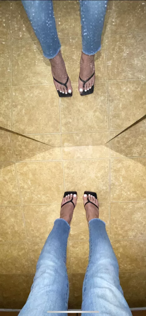 Thong heels anyone? by clearheel