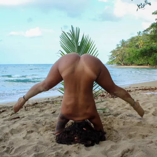 Thong lines by Sophi_Krisss