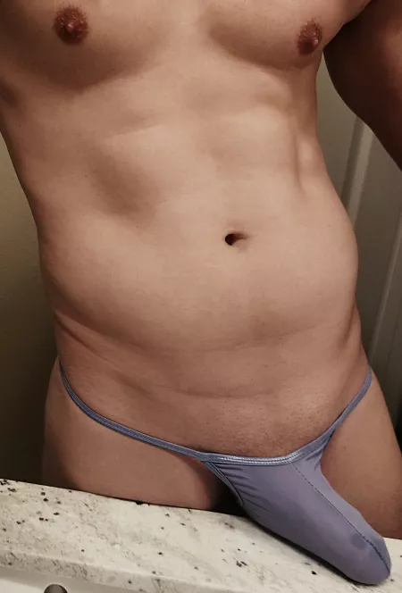 thong lover here! by uomobulges18241z