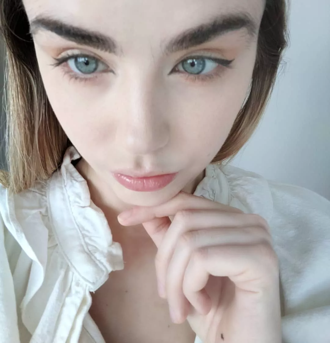 Those eyes posted by aarxone