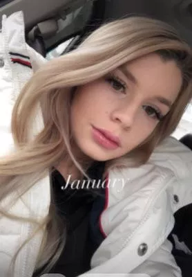 Those lips could work wonders! posted by Eblik