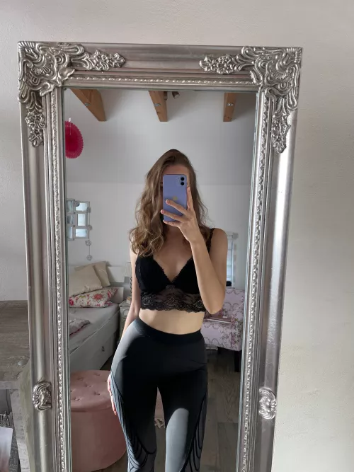 Thought I looked cute in this :) by lovelyletiicia