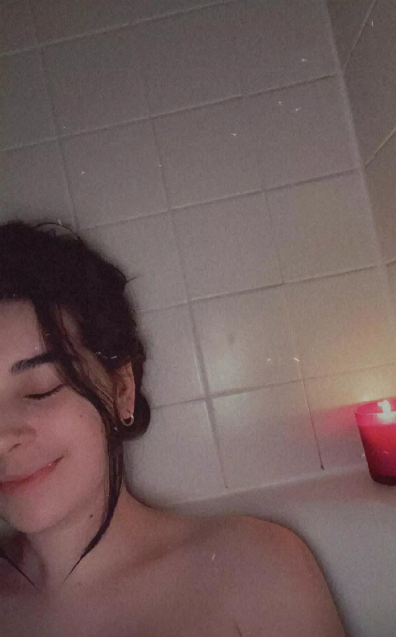 Thought I’d take tonight to relax and unwind posted by elainebbb