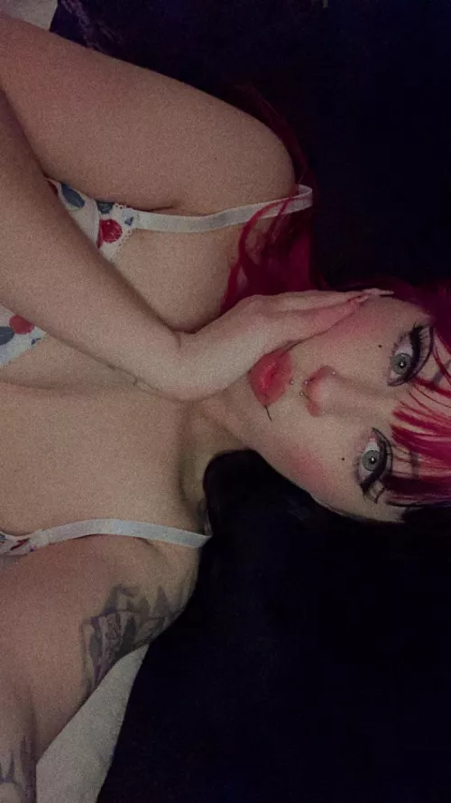 Thought my makeup looked cute 🖤 by ieatboyz