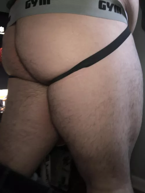 Thoughts on thick thighs and ass after 500 a day squats for 1 month? by JockStrappedBear0