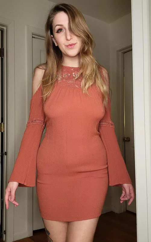 thoughts on this dress? 👀🖤 by resonance111