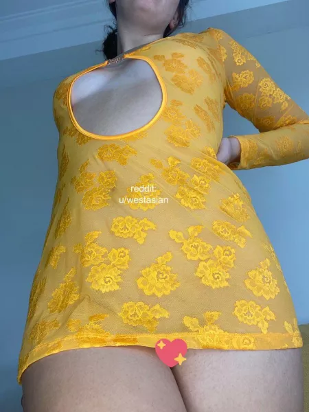 thoughts on underboob ladies? by westasian