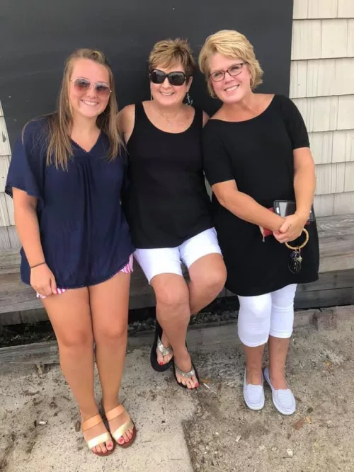 Three generations 🔥 by ganggang89882