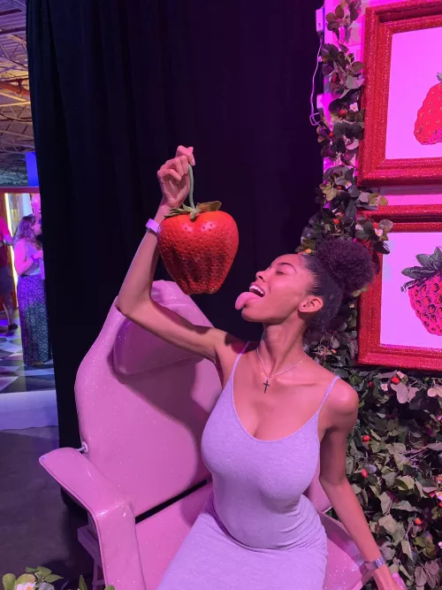 Throat goat 🐐 by kevinturkeybacon76